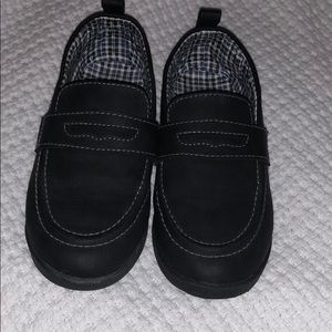 Toddler boys casual black shores size 9